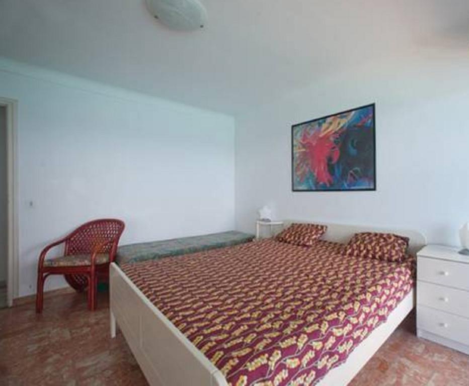 Ferienwohnung Flat Rossi Menton Zimmer foto