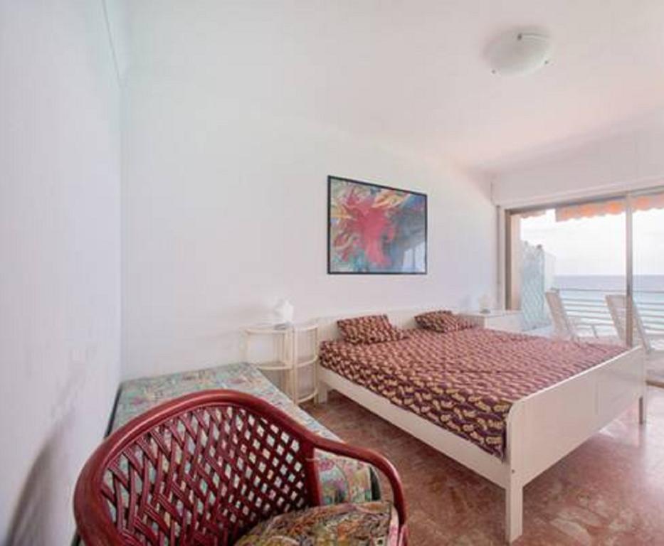 Ferienwohnung Flat Rossi Menton Zimmer foto